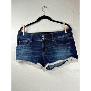 American Eagle Lace Trim Denim Shorts Womens 12 Dark Wash Low Rise Stretch Boho